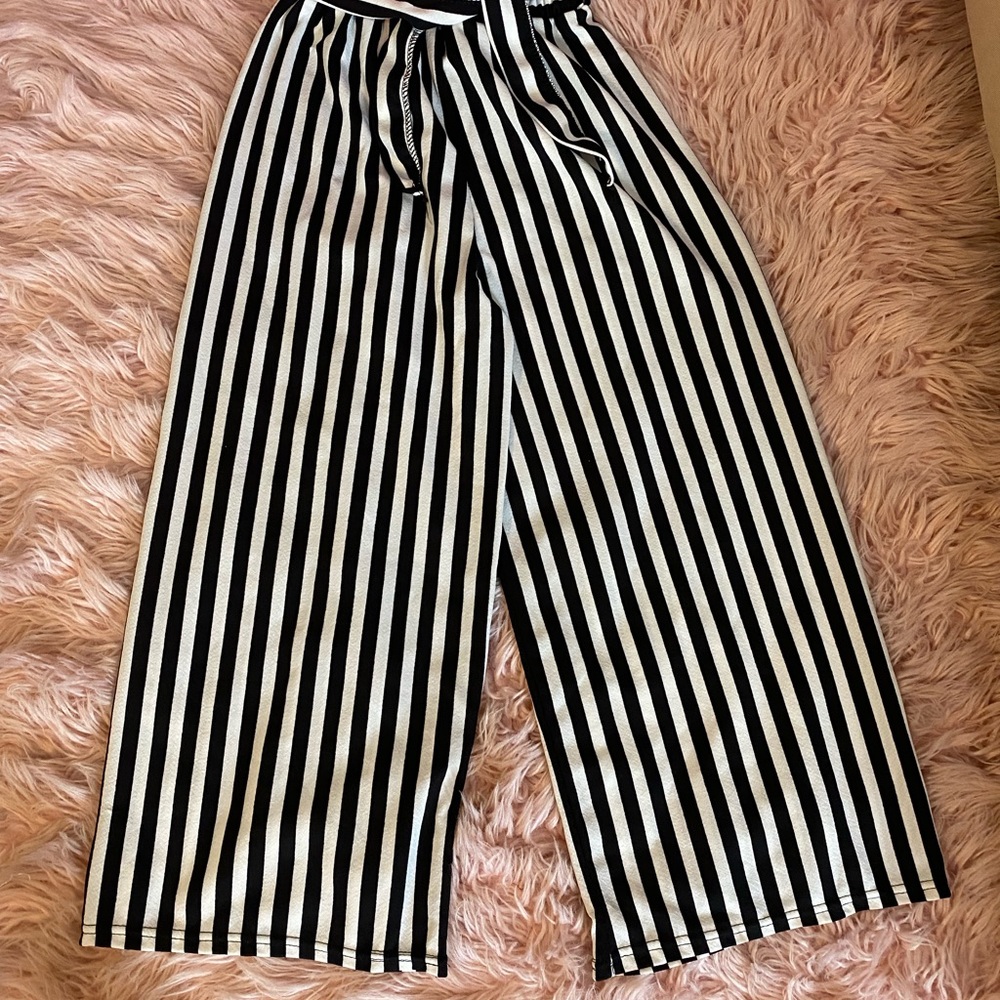 High Waisted Stripes Wide Leg Pants Size: One Size